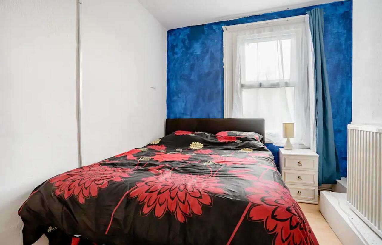 Homestay Near Tottenham Hotspur Stadium Лондон Екстер'єр фото