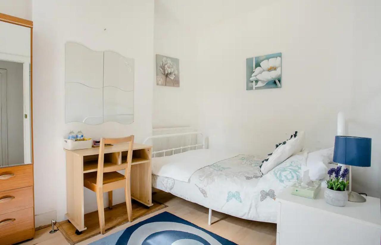 Homestay Near Tottenham Hotspur Stadium Лондон Екстер'єр фото